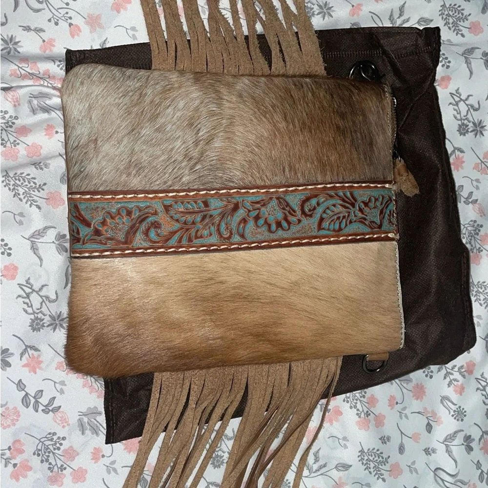 Fringe Leather Cowhide Crossbody Bag - Tan - Picture 2 of 3
